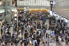 일본 골든위크 시작…나리타공항 출국 35% 증가 | 한국경제 일본 골든위크 시작…나리타공항 출국 35% 증가