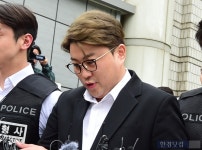 포토 김호중 구속의 갈림길 | 한국경제TV 포토 김호중 구속의 갈림길