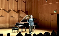 스타 탄생의 종이 울렸다…테크닉과 상상력의 피아니스트, 아르세니 문 | 한국경제 스타 탄생의 종이 울렸다…테크닉과 상상력의 피아니스트... 