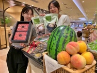 롯데백화점 초복 대표 미식 삼미 행사 진행 | 한국경제 롯데백화점 초복 대표 미식 삼미 행사 진행