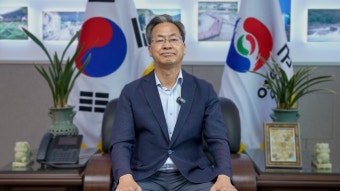 기부도 안 통했는데피식대학 영양군 축제 홍보 떠나간 민심 잡을까 | 한국경제TV 기부도 안 통했는데피식대학 영양군 축제 홍보 떠나간 민심 잡을까