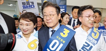 반환점 돈 野전대 이변 없었다…찐명 김민석, 최고위원 1위로 | 한국경제 반환점 돈 野전대 이변 없었다…'찐명' 김민석, 최고위원 1위로