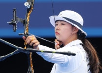 양궁 임시현, 알고 보니 활수저…임난수 장군 후손이었다 | 한국경제 양궁 임시현, 알고 보니 '활수저'…'임난수 장군' 후손이었다 [2024... 