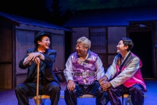 속초서 태어난 연극의 서울행…가을 맞아 대한민국은 공연 중’ | 한국경제 속초서 태어난 연극의 서울행…가을 맞아 ‘대한민국은 공연 중’