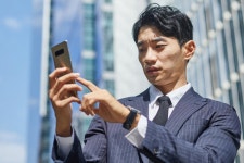카카오, 기업용 PC 채팅프로그램 아지트챗 출시 | 한국경제 카카오, 기업용 PC 채팅프로그램 아지트챗 출시