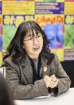 어른들이 사인받으려 장사진 K그림책에는 에너지가 넘쳐 | 한국경제 어른들이 사인받으려 장사진 K그림책에는 에너지가 넘쳐