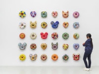 달콤한 도넛이 전하는 위로...눈으로 즐기는 한 입의 행복 | 한국경제 달콤한 도넛이 전하는 위로...눈으로 즐기는 한 입의 행복