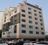 송파구 역세권 대로변 코너 빌딩 등 6건 | 한국경제 [한경 매물마당] 송파구 역세권 대로변 코너 빌딩 등 6건