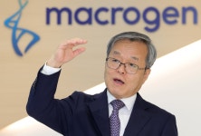 마크로젠, 연매출 2000억 원 달성 예상··· 주요 법인 동반 영업이익 흑자 예상 | 한국경제 마크로젠, 연매출 2000억 원 달성 예상··· 주요... 