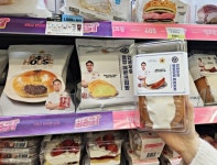 편의점 빵이 천하제일! CU, 이석원 명장과 베이크하우스405 협업 | 한국경제 편의점 빵이 천하제일! CU, 이석원 명장과 베이크하우스405 협업