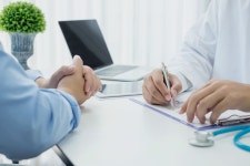 SH공사 손잡은 방화문 부품 강자 울산 국일인토트 | 한국경제 SH공사 손잡은 방화문 부품 강자 울산 국일인토트