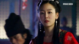저기 저 아이가 가짜 수백향인 모양입니다 | 44회 | 제왕의 딸, 수백향 | 만나면 좋은 친구 MBC 제왕의 딸, 수백향 | 만나면 좋은 친구 MBC