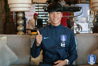 KFA | 대한축구협회 [U-19 챔피언십] 송범근 “차두리 형이 이름이 친근하다며 잘 챙겨줬어요”