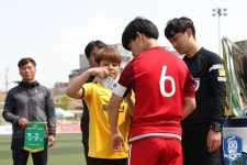 KFA | 대한축구협회 [생생화보] 화산초 웃었다...율전초에 1-0 승리