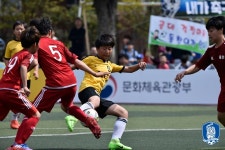 KFA | 대한축구협회 [생생화보] 화산초 웃었다...율전초에 1-0 승리