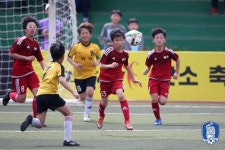KFA | 대한축구협회 [생생화보] 화산초 웃었다...율전초에 1-0 승리