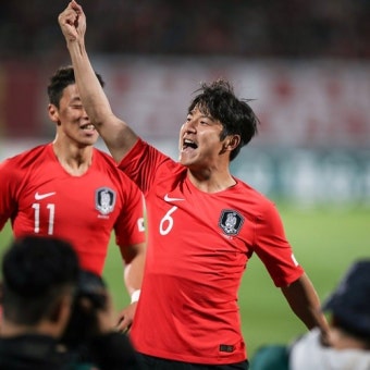 KFA | 대한축구협회 박주호의 파나마전 골은 역대 최고령 A매치 데뷔골 3위