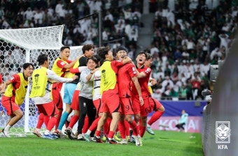 KFA | 대한축구협회 [아시안컵] 승부차기로 사우디 제압... 3일 호주와 8강