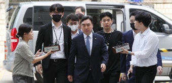 민주당 의원들 ‘돈봉투 명단 유출‘ 검찰,언론 고발 - 국민의힘 마이너 갤러리
