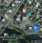 언덕 위의 하얀..