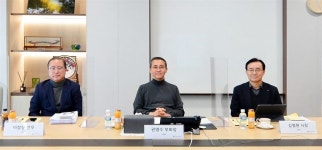 LG Energy Solution confident about overtaking CATL - The Korea Times LG Energy Solution confident about overtaking CATL 