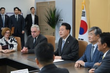 US nuclear-armed submarine making port call in Busan for first time in decades: Campbell - The Korea Times US nuclear-armed... 