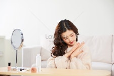  가정 미용 피부 관리