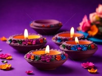Colorful Clay Diya Lamps With Flowers On Purple Background 사진 무료 다운로드 - Lovepik Colorful Clay Diya Lamps With Flowers... 