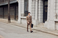 거리를 걷는 중국식 젊은이들 사진 무료 다운로드 - Lovepik 거리를 걷는 중국식 젊은이들