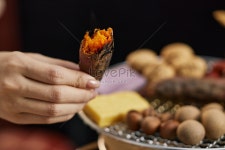 숯불구이 고구마 클로즈업 사진 무료 다운로드 - Lovepik 숯불구이 고구마 클로즈업