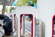  야외 신에너지 충전 파일