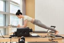  여자아이들을 위한 필라테스 코어 트레이닝