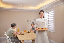 영양사는 노인들에게 식사를 배달합니다 사진 무료 다운로드 - Lovepik 영양사는 노인들에게 식사를 배달합니다