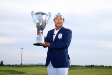 SBS 스포츠 골프 뉴스 : 전체뉴스 : [모던] 겉보다는 속! 속스윙을 이해하자! : SBS [모던] 겉보다는 속! 속스윙을 이해하자!