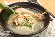 [닭한마리칼국수] 무더운 여름 몸보신! 닭한마리 칼국수 만들기!