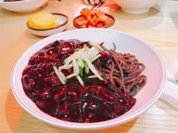 우리동네에 메밀 짜장면 집이 있었네요!