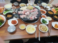성안동 무영쌈밥입니다.