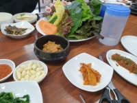 성안동 무영쌈밥입니다.