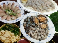전복, 해삼, 세꼬시, 자연산 굴