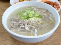 닭칼국수와 만두