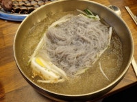 투뿔에 냉면