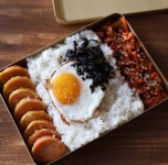 추억의 도시락.