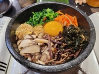 돌솥비빔밥