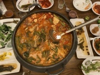 염소 수육,전골