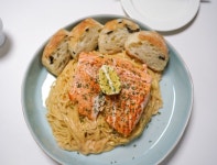 명란크림파스타 연어스테이크