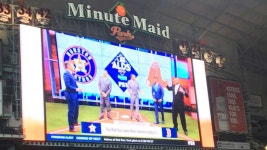 Astros host watch party, street festival Minute Maid the place to be to watch ALDS