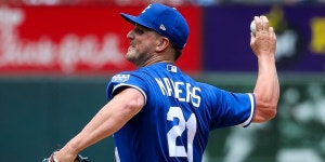Mike Mayers, Josh Staumont flirt with perfect game in Royals win vs. Cardinals Close to perfection: Mayers, Staumont flirt with... 