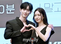 서강준·안은진의 연애 과정 생략 리얼 멜로… 볼만할까[MD현장] - 마이데일리 서강준&middot;안은진의 연애 과정 생략 리얼 멜로... 