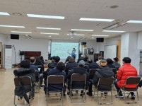 인천시 부평구노인복지관, 노인일자리 스마트친구 사업 종료:경인투데이뉴스 ≪경인투데이뉴스≫ 인천시 부평구노인복지관, 노인일자리... 