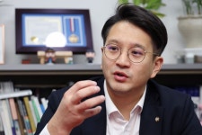 [인터뷰] 전용기 